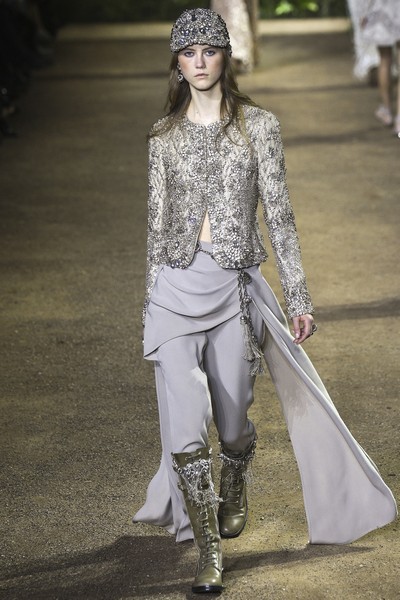 Elie Saab Spring Summer 2016 Collection at PFW